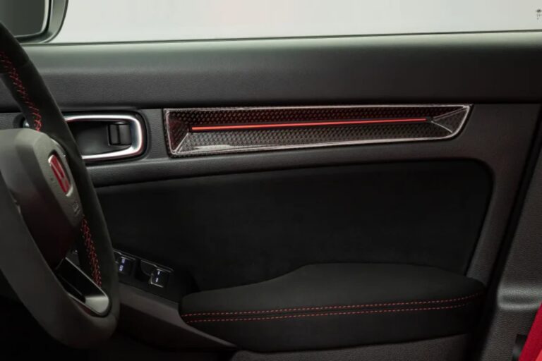 honda-civic-type-r-accesorios-personalizacion-noresizing-07-62f61939083f5-768x512.jpg