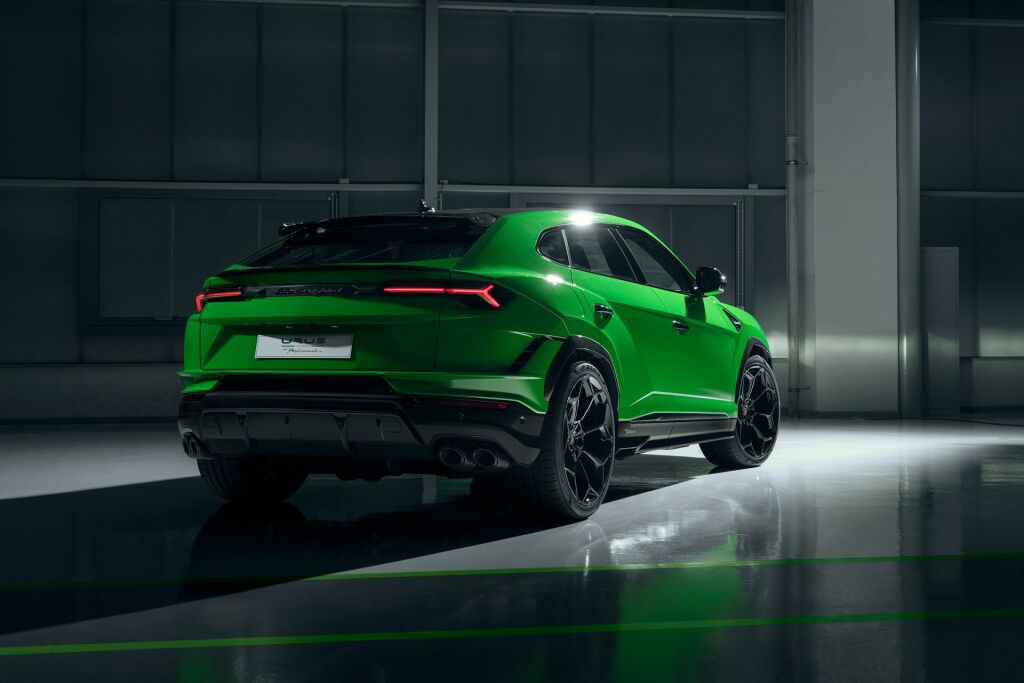 lamborghini-urus-performante-noresizing-02-63035cb82e7ca-1024x683.jpg