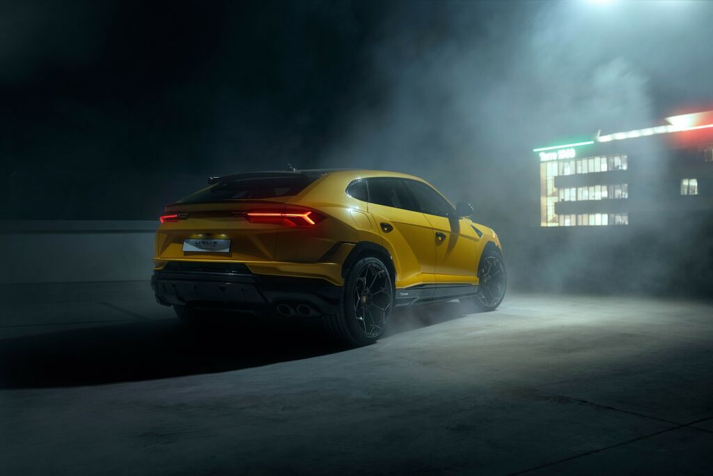 lamborghini-urus-performante-noresizing-11-63035cc55407d-1024x683.jpg