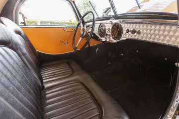 Peugeot 402 08