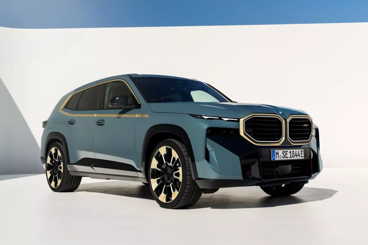 El BMW XM ya se puede comprar en España y tiene un precio al nivel de ...