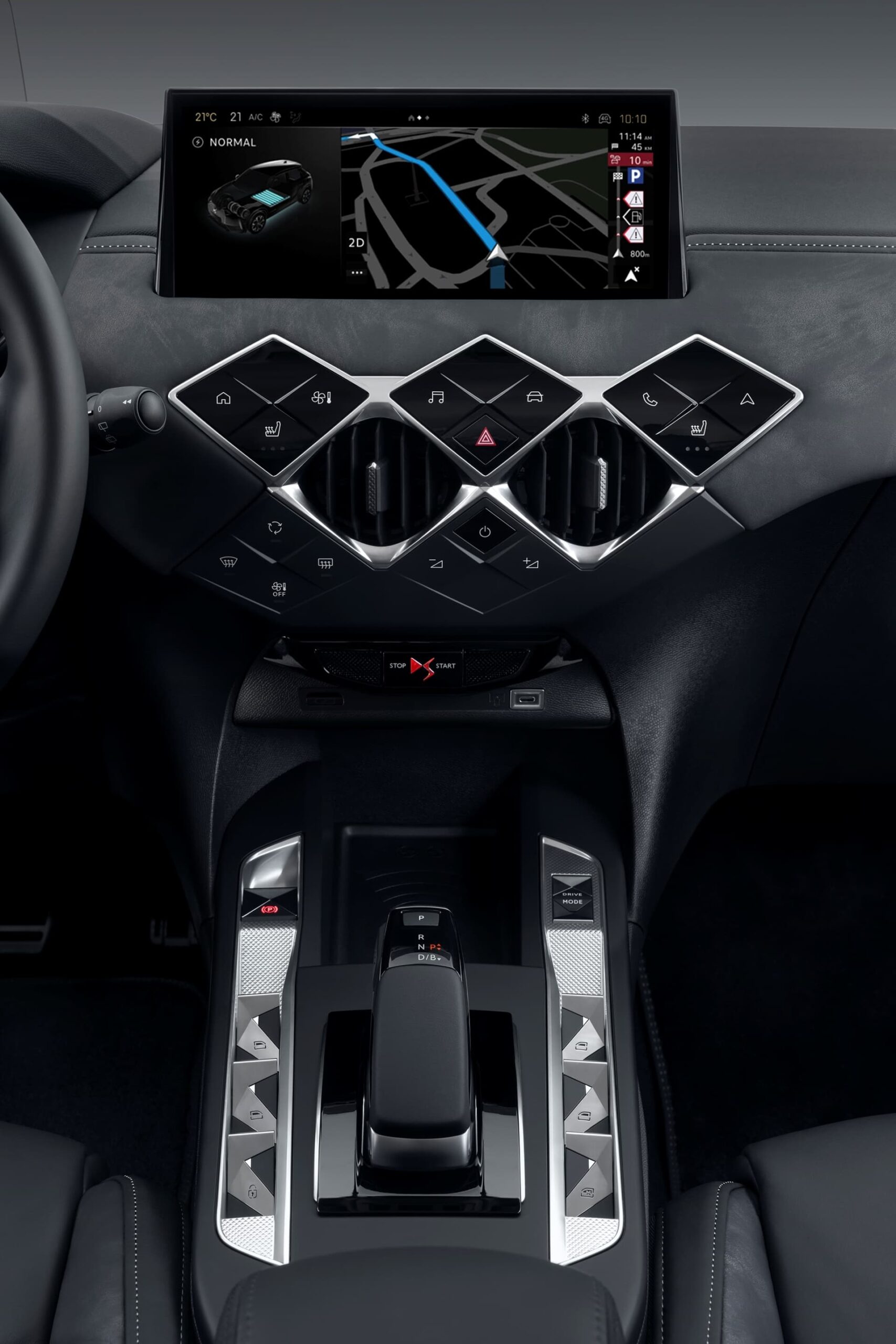 Consola central del DS 3 con pantalla táctil y controles de climatización