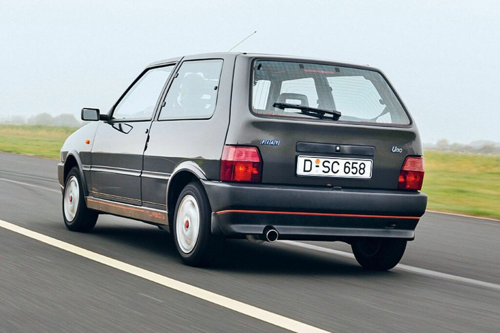 fiat-uno-turbo-prueba-9-63105f128cf5a-1024x683.jpg