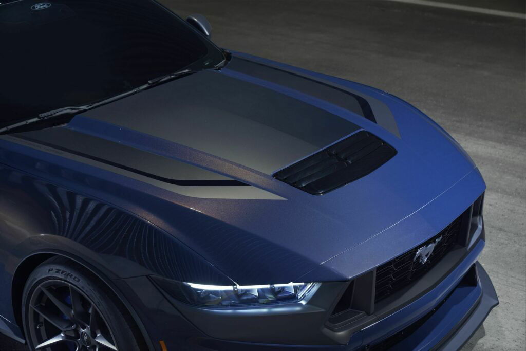 ford-mustang-dark-horse-2023-3-632347b718601-1024x683.jpg