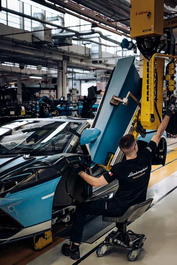 Lamborghini Aventador Final Fabrica 0922 47