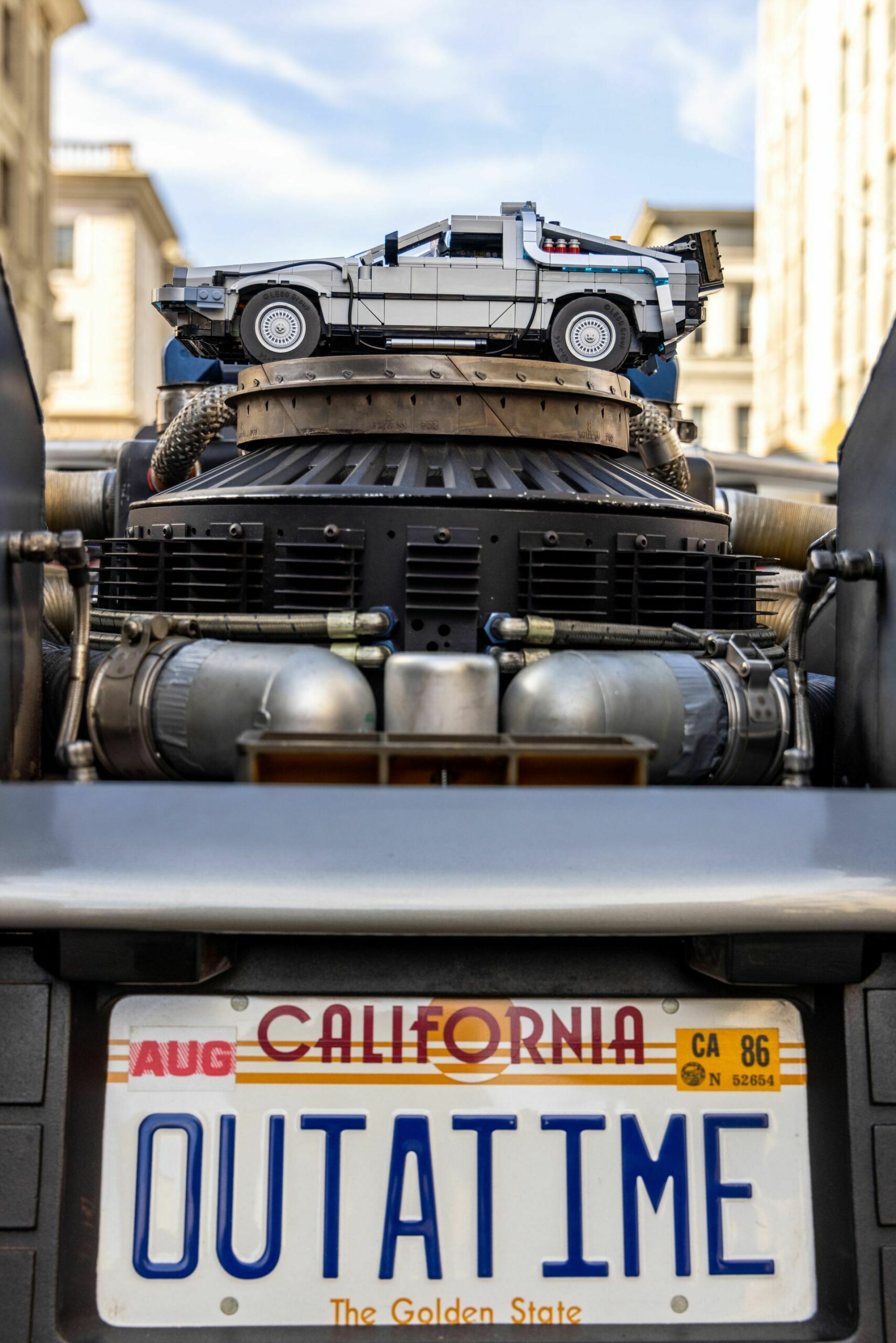 Lego Delorean 2022 15