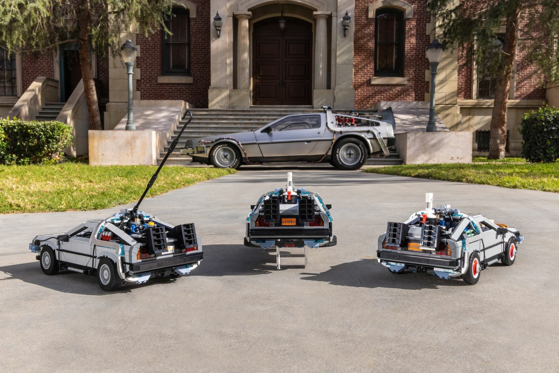 Lego Delorean 2022 28