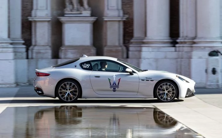 Maserati Granturismo 2023 02
