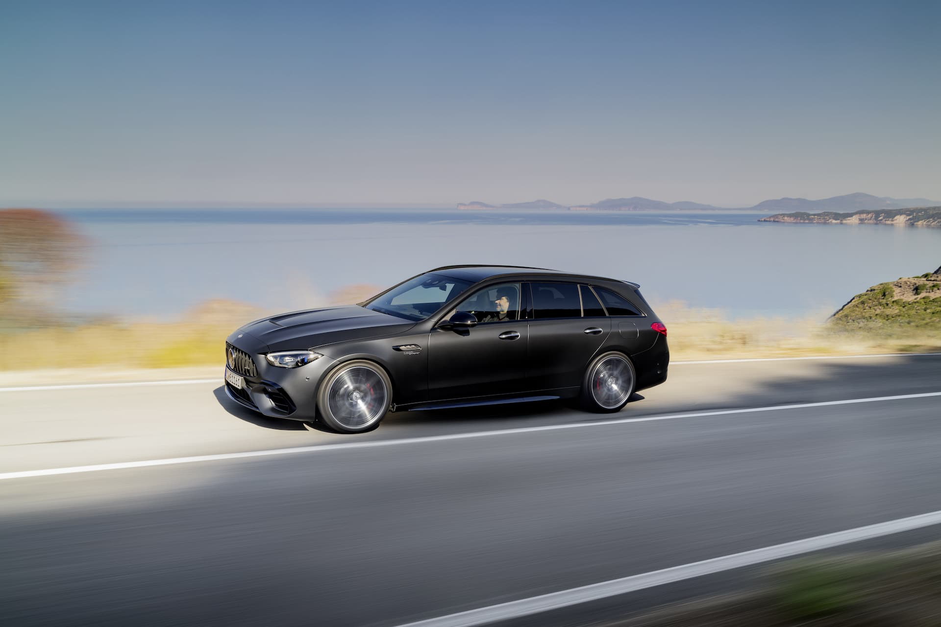 Mercedes Amg C 63 S E Performance Limousine Und T Modell // Mercedes Amg C 63 S E Performance Sedan And Estate