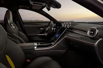 Mercedes Amg C 63 S E Performance Limousine Und T Modell // Mercedes Amg C 63 S E Performance Sedan And Estate