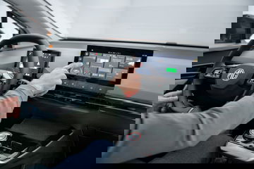 Mg4 Electrico 2022 06
