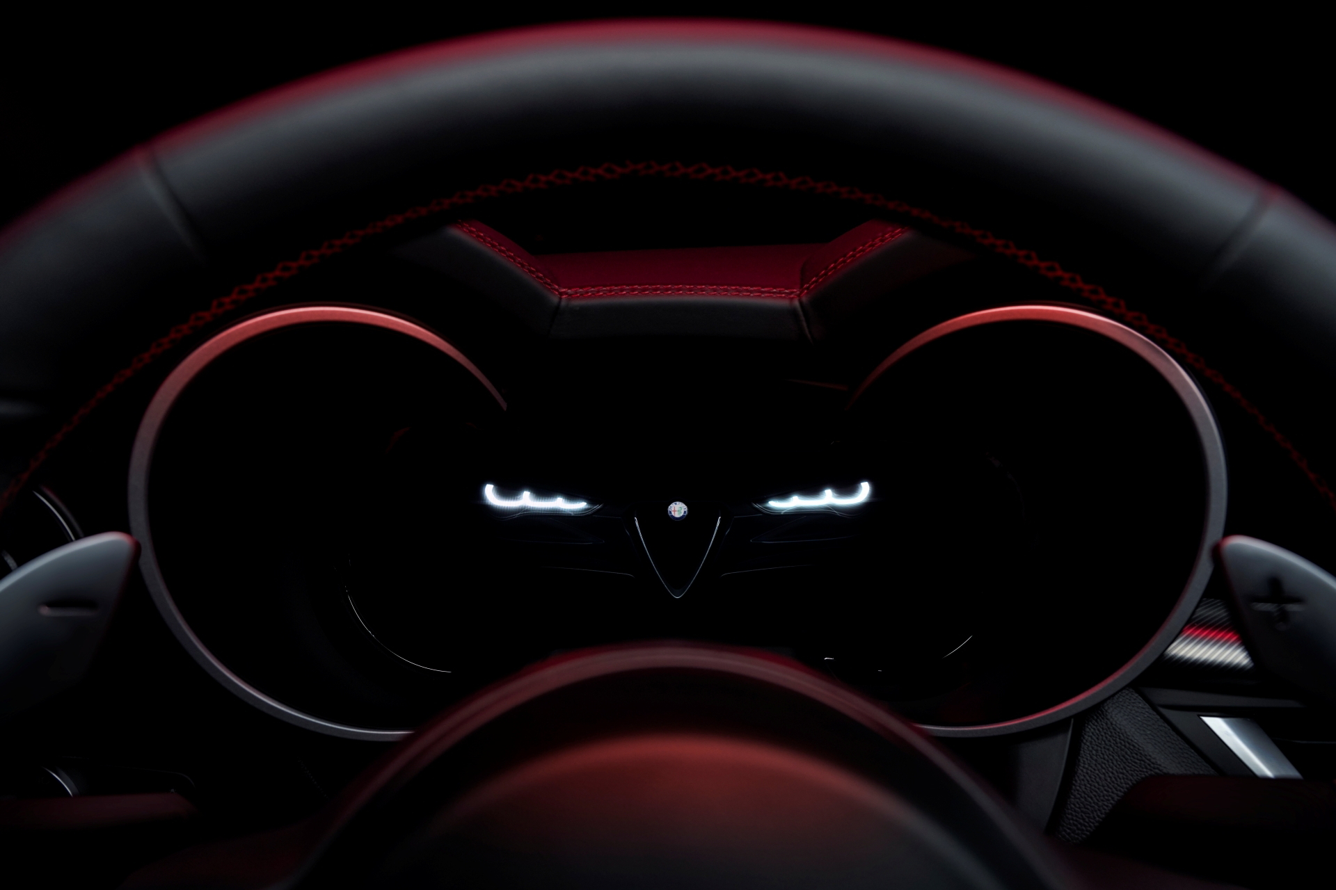 Alfa Romeo Giulia Stelvio 2023 36