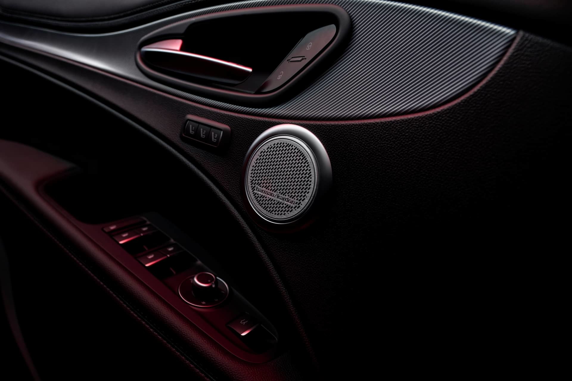 Alfa Romeo Giulia Stelvio 2023 50