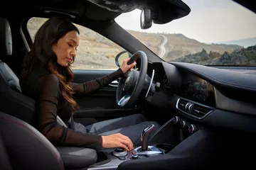 Alfa Romeo Giulia Stelvio 2023 53