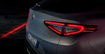 Alfa Romeo Giulia Stelvio 2023 56