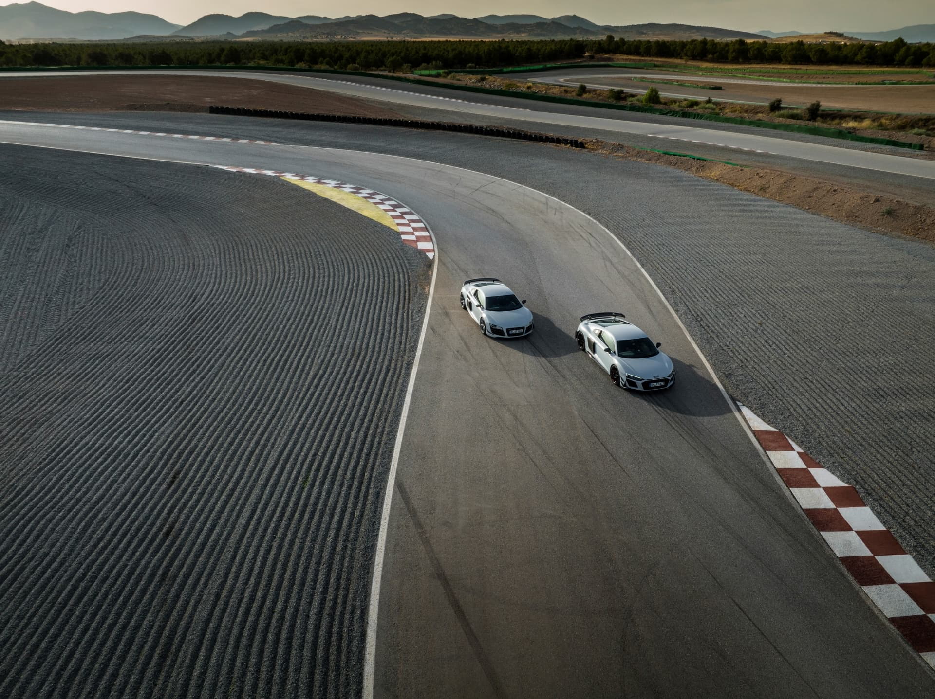 Audi R8 Coupé V10 Gt Rwd, Audi R8 Gt Coupé (1st Generation)