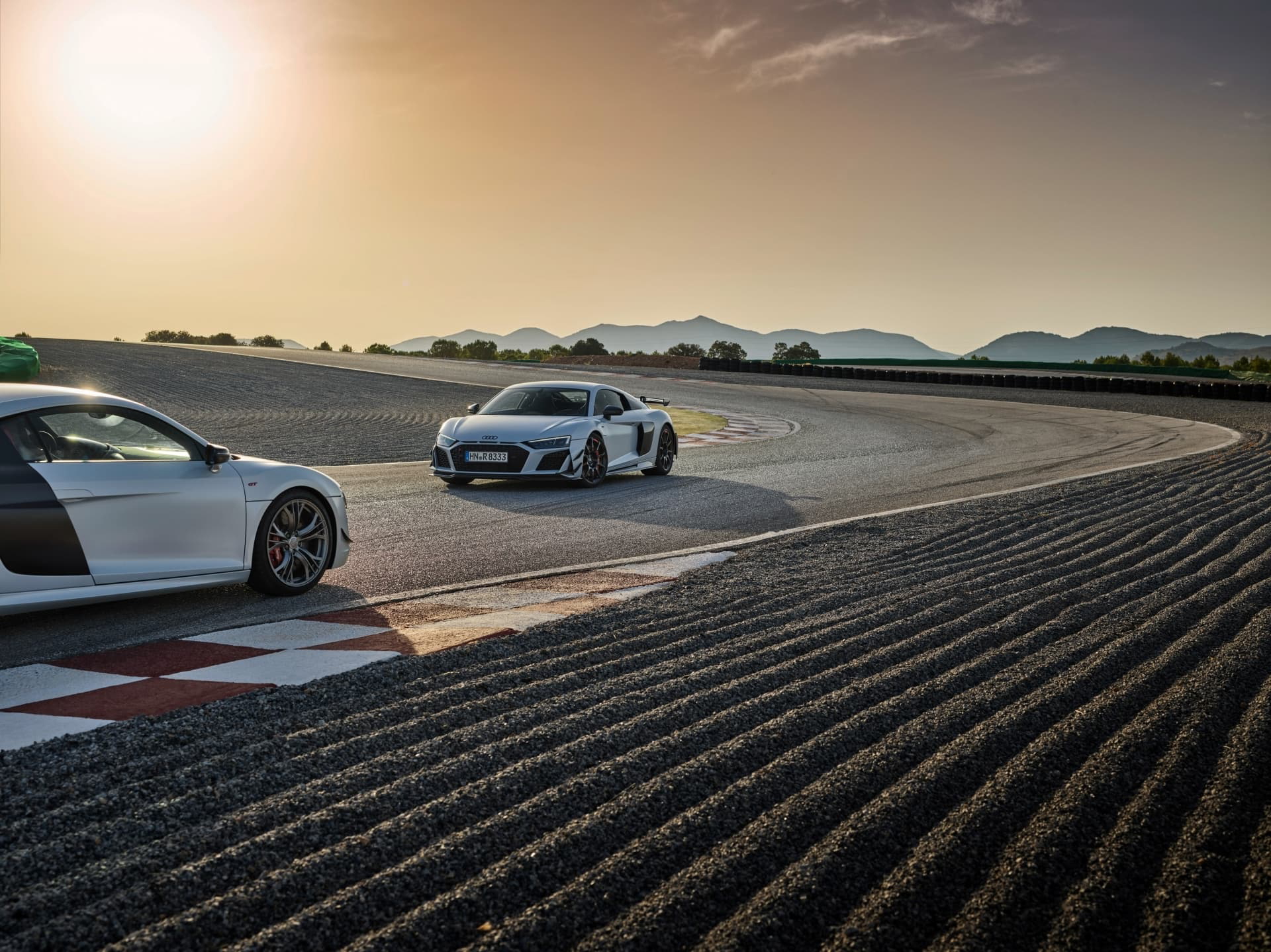 Audi R8 Coupé V10 Gt Rwd, Audi R8 Gt Coupé (1st Generation)