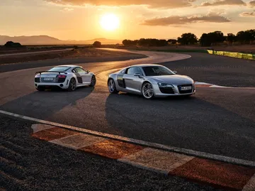 Audi R8 Coupé V10 Gt Rwd, Audi R8 Gt Coupé (1st Generation) Audi R8 Coupé V10 Gt Rwd, Audi R8 Gt Coupé (1st Generation)