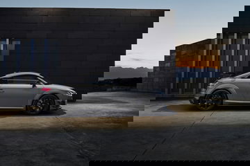 Audi Tt Rs Iconic Edition 03