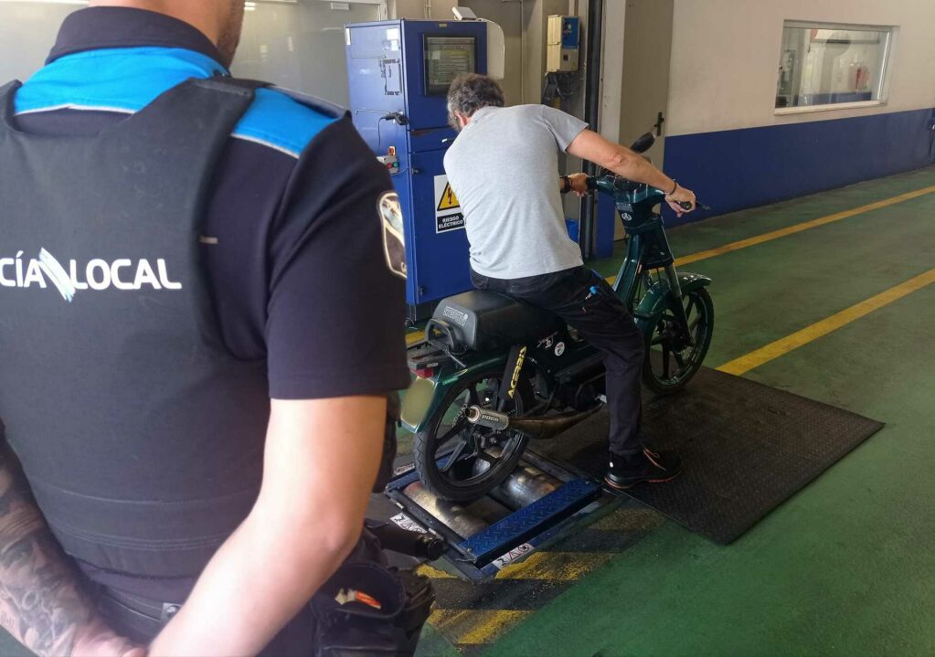 derbi-variant-trucada-05-634ead0712194-1024x719.jpg
