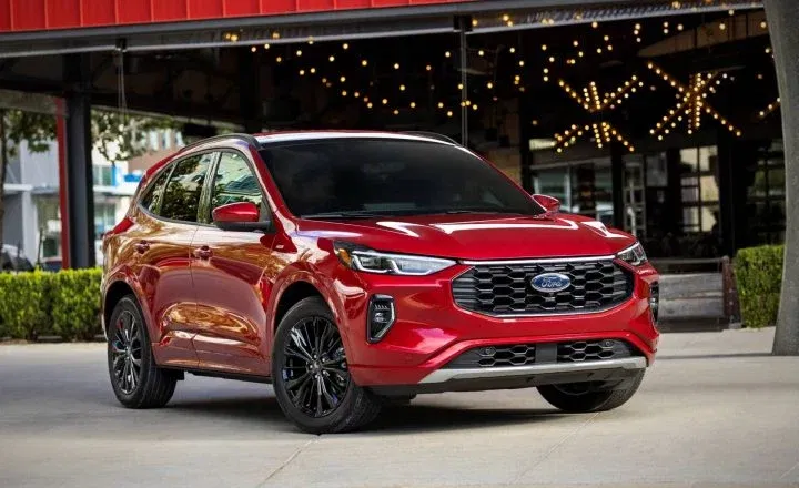 2023 Ford Escape St Line Elite