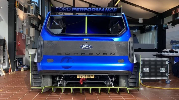 Ford Pro Electric Supervan 20