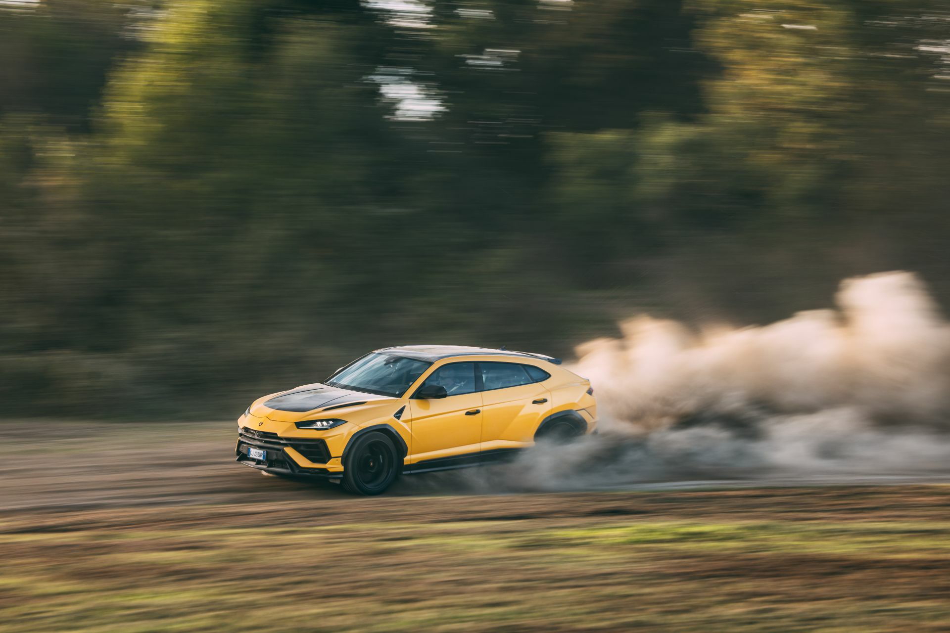 Lamborghini Urus Performante Rally 10