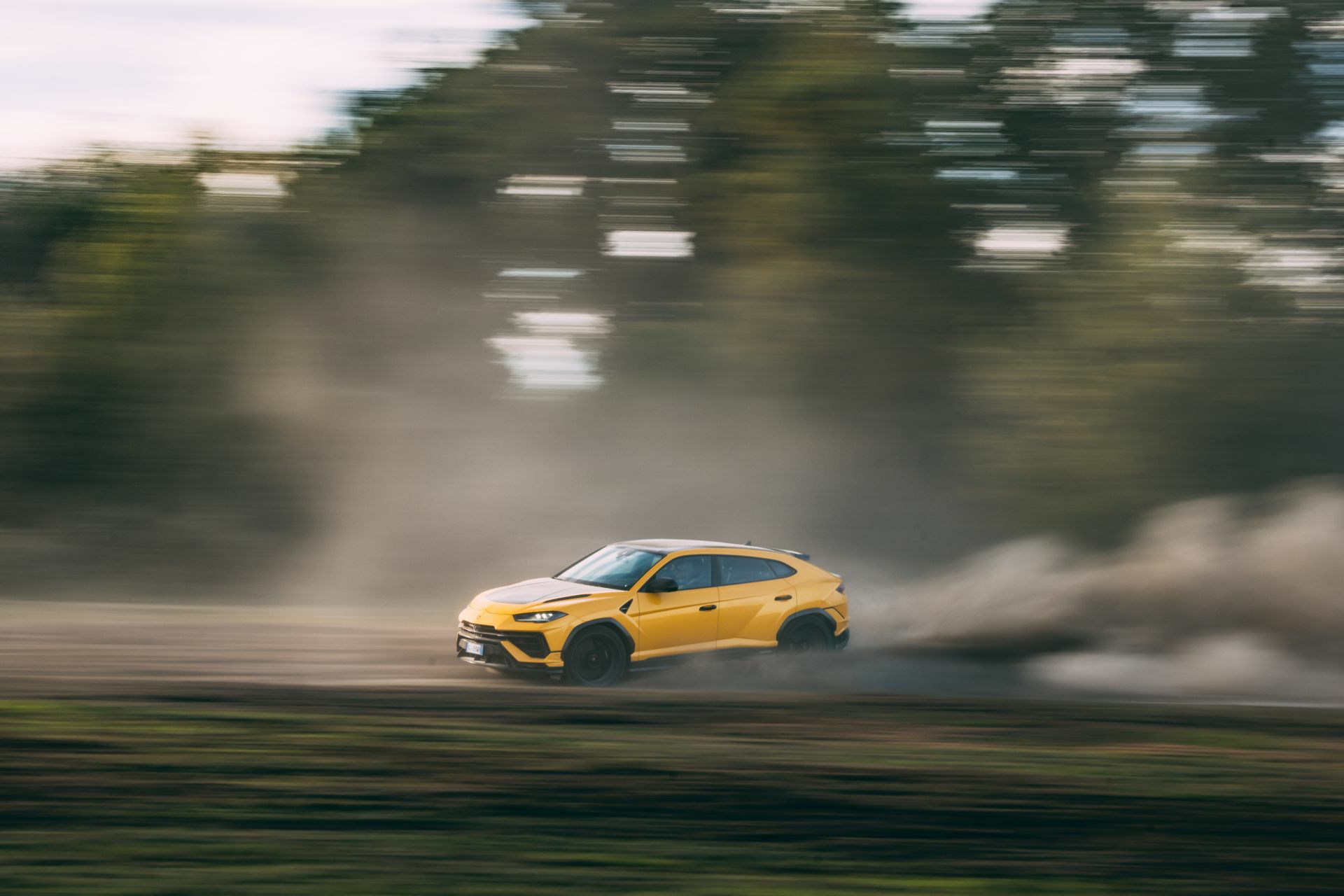 Lamborghini Urus Performante Rally 12