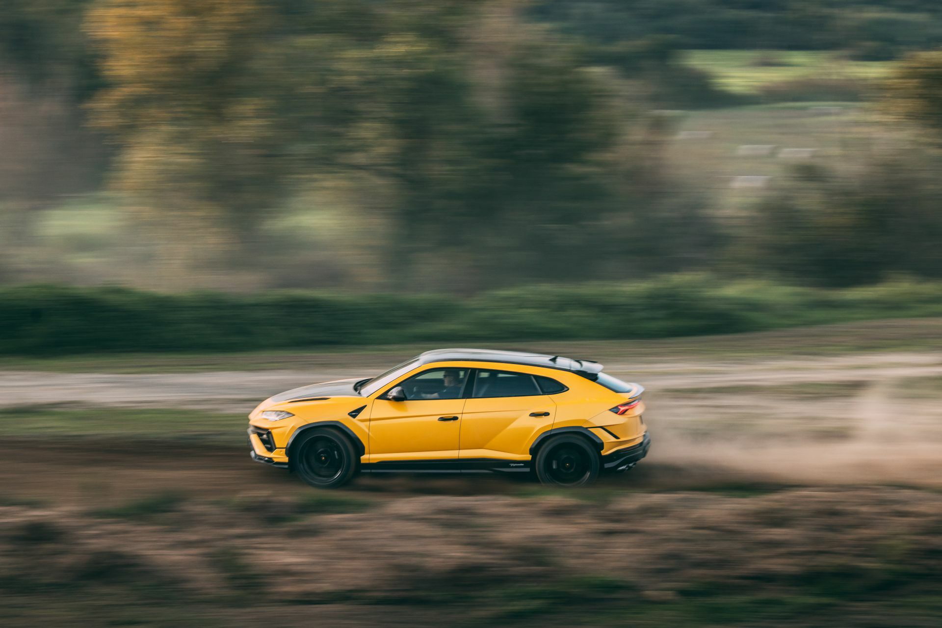 Lamborghini Urus Performante Rally 19