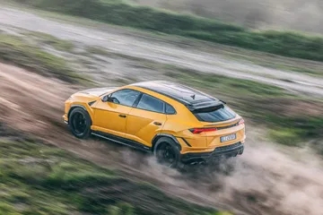 Lamborghini Urus Performante Rally 28