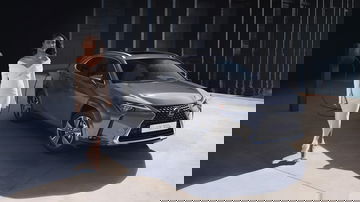 Lexus Ux 300e 2023 5