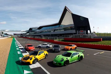 Porsche 911 Gt3 Rs 992 Silverstone 40