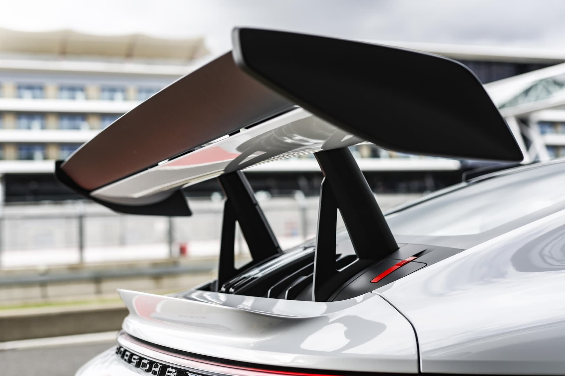 Porsche 911 Gt3 Rs 992 Silverstone 43