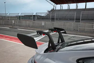 Porsche 911 Gt3 Rs 992 Silverstone 56