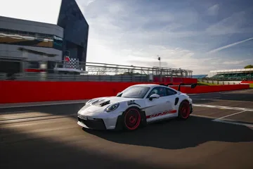 Porsche 911 Gt3 Rs 992 Silverstone 81