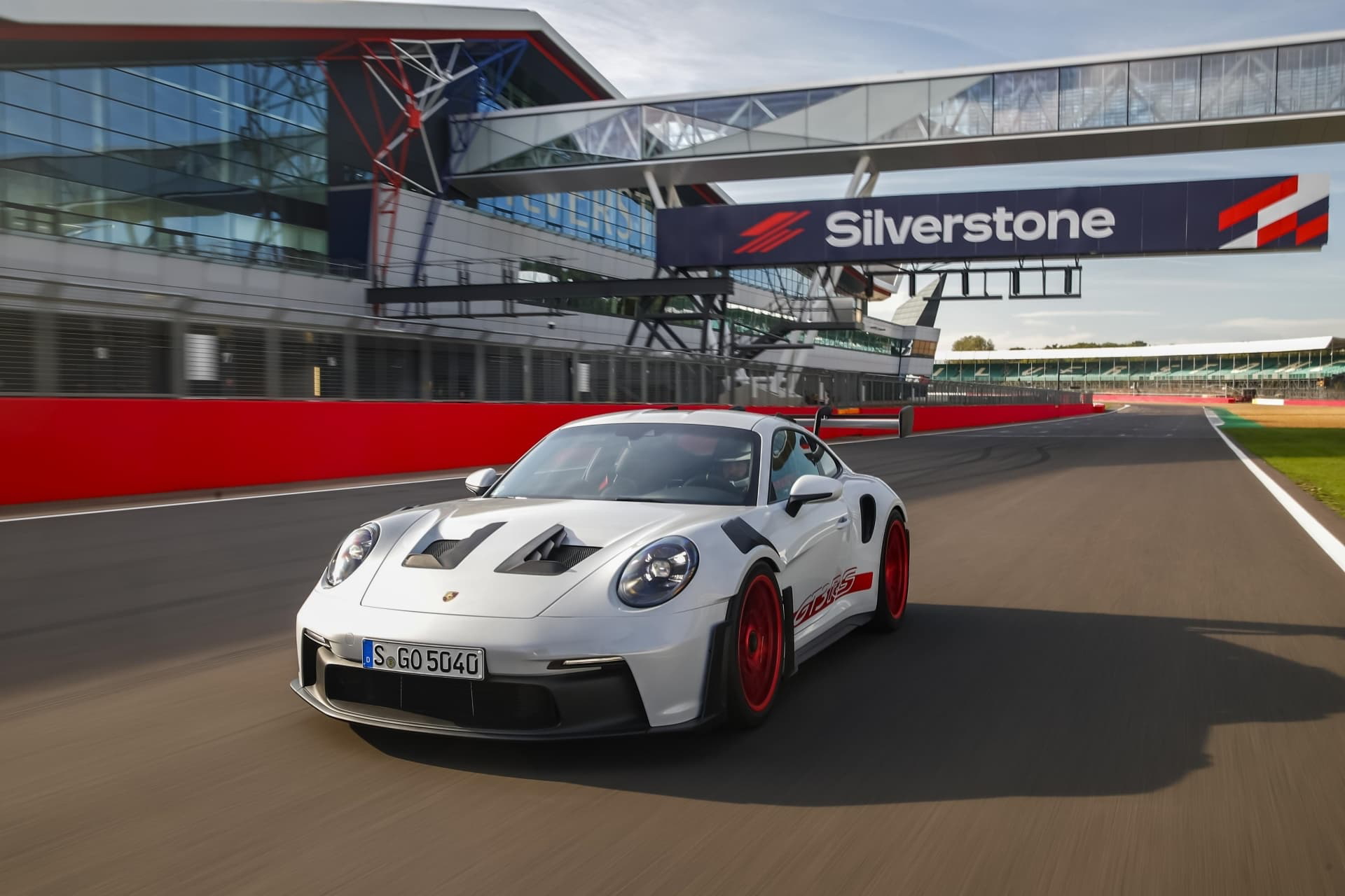 Porsche 911 Gt3 Rs 992 Silverstone 86