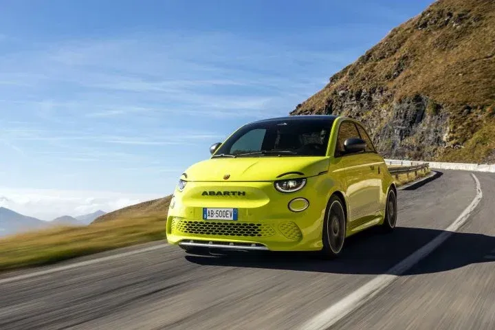 Nuevo Abarth 500e Electrico 4