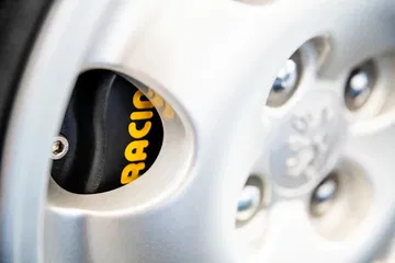 Peugeot 205 Gti Restomod 01