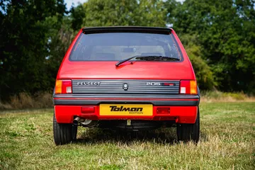 Peugeot 205 Gti Restomod 10