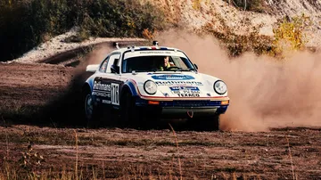 Porsche 953 Dakar 01