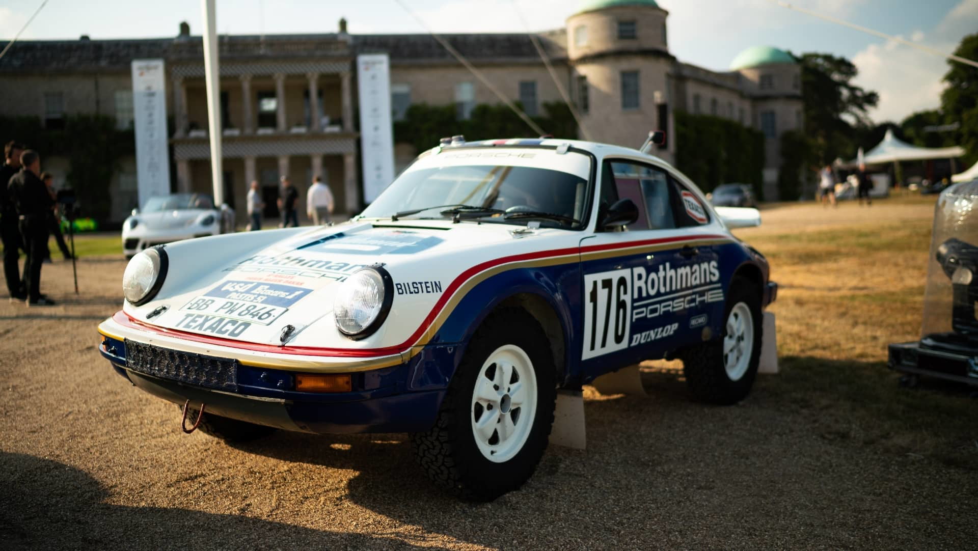 Porsche 953 Dakar 02
