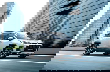 Suzuki Across 2023 01