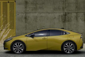 Toyota Prius 2023 08