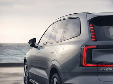 Volvo Ex90