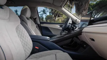 Wey Coffee 01 Interior 15