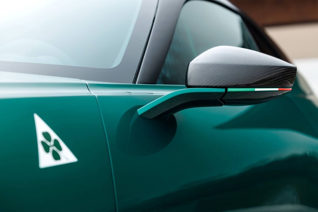 alfa-romeo-giulia-swb-zagato-2022-09-63a1cdbeddb2e-1024x683.jpg