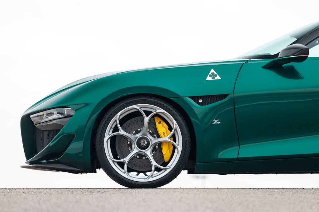 alfa-romeo-giulia-swb-zagato-2022-15-63a1cdcc12767-1024x683.jpg