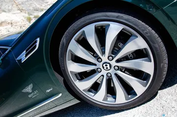 Bentley Flying Spur Hybrid 2022 Prueba Dcd 33