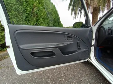 Citroen Saxo Basico 40