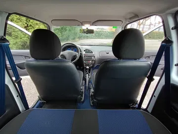 Citroen Saxo Basico 61